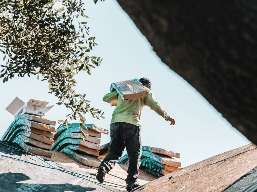 What to Expect When Your Roof Is Replaced
